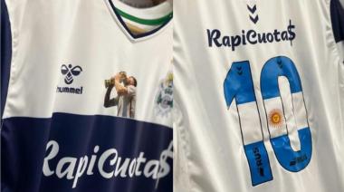 Gimnasia sacó a la venta una camiseta en homenaje a Messi