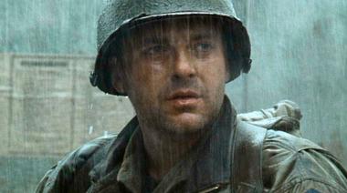 Tom Sizemore de “Rescatando al soldado Ryan” se encuentra en estado crítico tras sufrir un aneurisma
