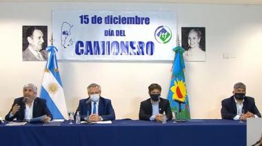 Alberto Fernández participó en el acto del día del camionero