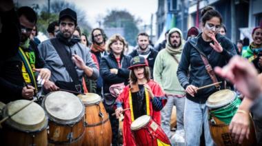 Candombe del 25: desfile de comparsas este jueves en Tolosa