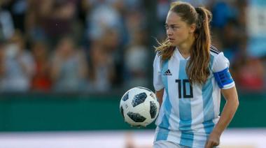 Estefania Banini se retira de la Selección Argentina