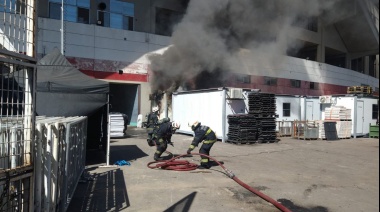 Se incendió un contenedor en el Monumental: las teorías sobre magia negra y el papá de Tini