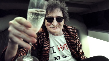 Cada vez más cerca: Charly García firmó contrato para su nuevo álbum