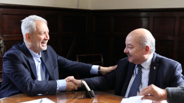 Tauber y Alak firmaron un documento para trabajar 10 proyectos estratégicos entre la UNLP y el Municipio