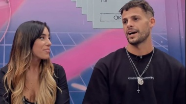 ¿Nació el amor entre ex hermanitos? Filmaron a Cata y a Joel a los besos