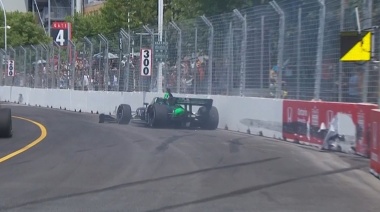 Canapino chocó el muro y abandonó en Toronto: así fue el accidente