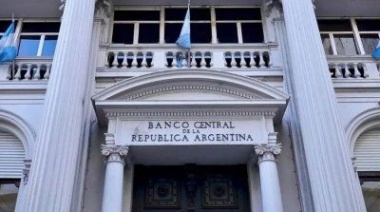 El Banco Central comienza a flexibilizar el cepo y habilita comprar dólar MEP a quienes recibieron ayuda del Estado en la pandemia