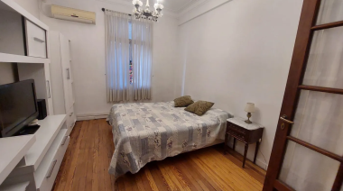 Venta de garage en La Plata: muebles y electrodomésticos en remate
