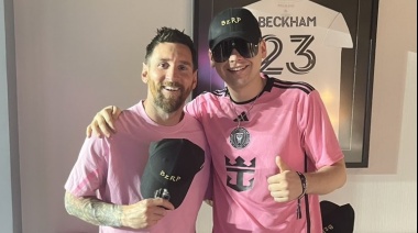 Bizarrap sin lentes ni gorra: mirá la imagen que capturó Apple TV