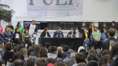 Con ausencia de La Cámpora, Kicillof realizó un acto en la UNLP