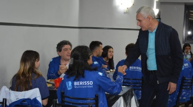 Juegos Bonaerenses: La delegación berissense arribó a Mar del Plata y fue recibida por el intendente Cagliardi
