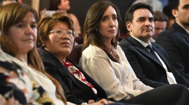 Identidades Bonaerenses: Villarruel apuntó contra el plan de lectura