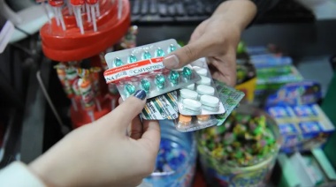 El gobierno autorizó la venta de medicamentos en kioscos y supermercados