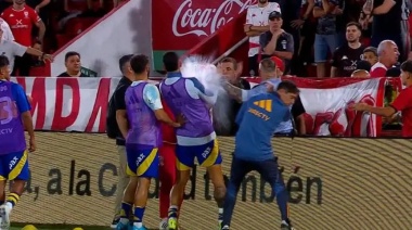 Huracán sancionó con cuatro años de admisión al hincha que le arrojó liquido a Rojo y ahora apuntan contra Medel