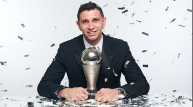 El Dibu Martínez ganó el Premio The Best a mejor arquero del mundo