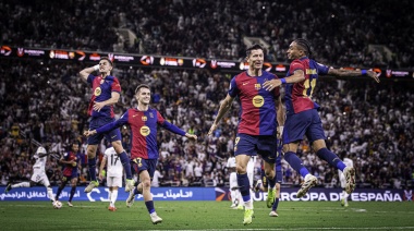 El Barcelona aplastó 5 a 2 al Real Madrid y se consagró campeón de la Supercopa de España
