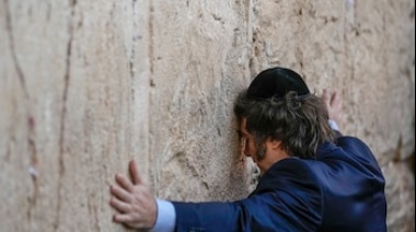 Milei recibe el “Premio Nobel Judío” por su apoyo a Israel