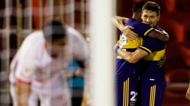 Boca ganó de visitante y camina hacia la clasificación