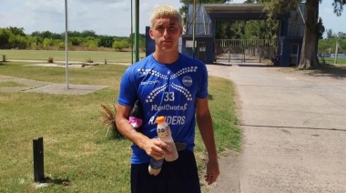 Nicolás Barros Schelotto, hijo de Guillermo, fue citado por primera vez en la Reserva de Gimnasia