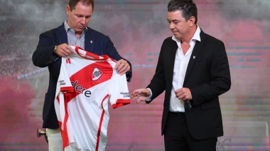 River sancionó al Tano Santarsiero y su programa "Sintonía Monumental" tras un grave comentario sobre Gallardo