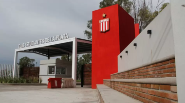 Los hinchas de Estudiantes preparan una gran despedida para el plantel