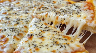 Descuentos imperdibles: llega a La Plata la Noche de la Pizza y la Empanada