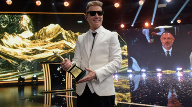 Santiago del Moro se lleva el Martín Fierro de Oro 2025: así lo celebró