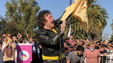 Acusan a Javier Milei de plagio en sus "notas de opinión"