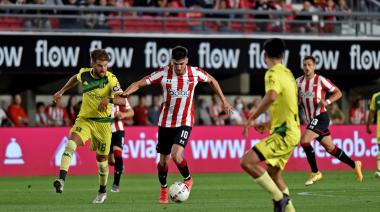Aldosivi venció 3 a 2 a Estudiantes y le arruinó el final