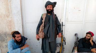 Insólito: Los talibanes recomendaron a todos los afganos que se dejen crecer la barba, como Mahoma