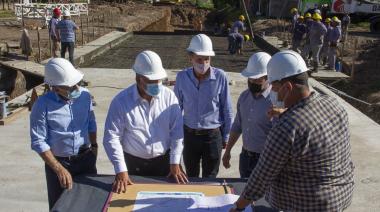Manzur y Katopodis visitaron obras en Florencio Varela