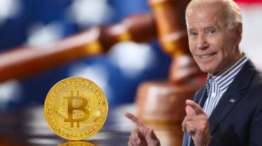 Las regulaciones de Joe Biden sobre las criptomonedas que hicieron variar su valor