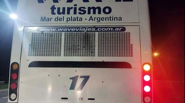 Dispararon casi 90 tiros contra dos micros e investigan un conflicto entre empresas