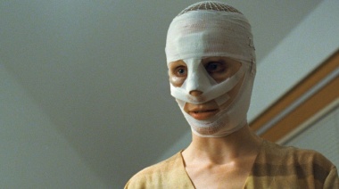 Todo lo que se sabe sobre el remake de “Goodnight Mommy” la perturbadora película de terror austriaca