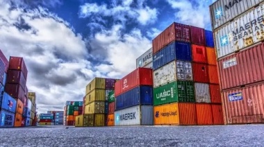 Después de 10 años, Argentina exporta más de 75.000 millones de dólares