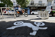 La Plata: ya rige la prohibición para estacionar motos en las veredas del centro