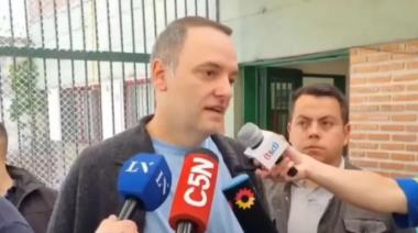 Incidente con Manuel Adorni al votar: su mensaje sobre el dólar y la responsabilidad cívica