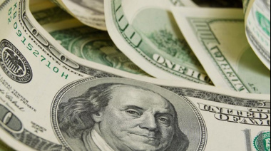 Giro en la política cambiaria: el Gobierno intervendrá para frenar al dólar