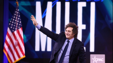 El último mensaje de Milei antes de la veda: un llamado a votar con Cacho Castaña de fondo
