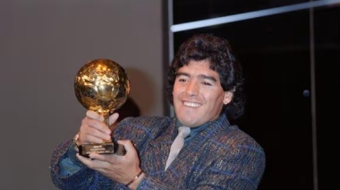 Recuperaron el balón de oro de Maradona