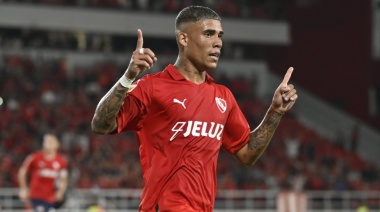 Ayrton Costa es nuevo refuerzo de Boca
