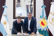 Tapia y Kicillof firmaron el convenio por el uso del estadio Único Diego Armando Maradona