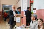 Votó Julio Alak: "La Plata es un ejemplo provincial"
