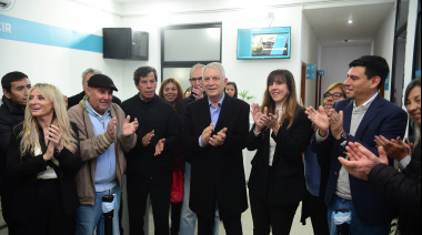 Alak inauguró una nueva sede de licencias de conducir en Los Hornos