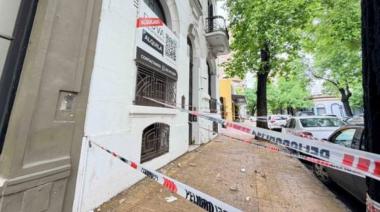 La Plata: riesgo de derrumbe en antigua casona cerca del teatro de la UNLP