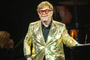 Elton Jhon debió ser internado tras sufrir un accidente doméstico