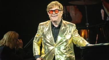 Elton Jhon debió ser internado tras sufrir un accidente doméstico