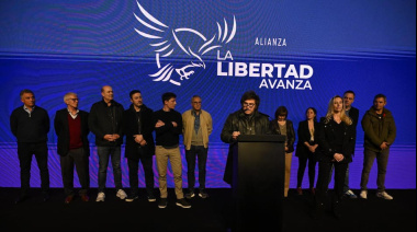 Tras la derrota, Milei conformará una mesa política y otra de diálogo con gobernadores