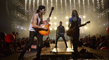 Airbag cierra el año a puro rock en el Estadio Vélez