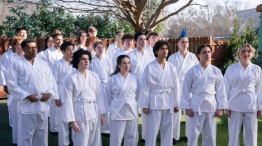 "Cobra Kai": la batalla final llega a la sexta temporada